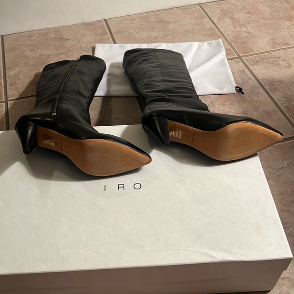NWT- IRO BOOTS Size 38 New In Box Black Soft Leather, never worn,outside zipper - Picture 3 of 6